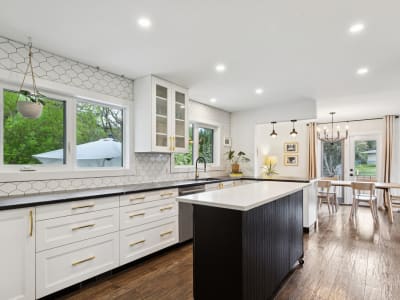 Luxury estate at 13615 Buena Vista Road Northwest, Edmonton, AB — photo 16