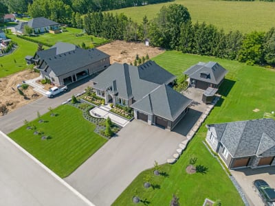 Luxury estate at 11 August Crescent, Otterville, ON — photo 3