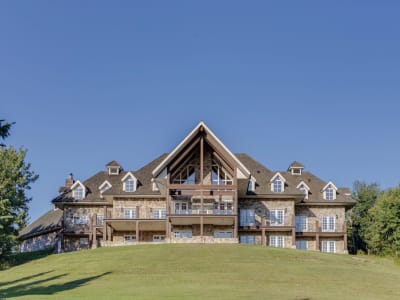 Luxury estate at Gadsby Lake Road, Lacombe County, AB — photo 7