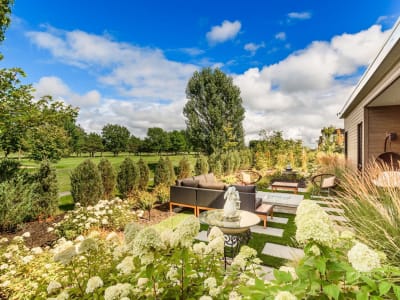 Luxury estate at 318 Rue Narbonne, Sainte-Julie, QC — photo 45