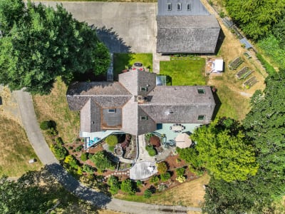 Luxury estate at 4740 Beaverdale Road, Victoria, BC — photo 14