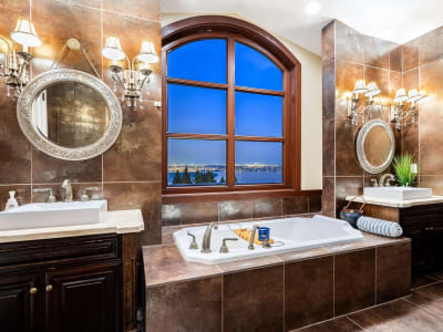 Luxury estate at 2336 Kadlec Court, West Vancouver, BC — photo 19