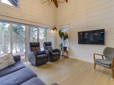 Luxury estate at 50 Chemin Lebel, Saint-Herménégilde, QC — photo 17