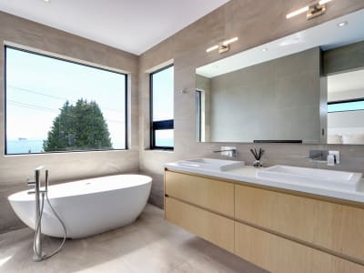 Luxury estate at 2611 Bellevue Avenue, West Vancouver — photo 12