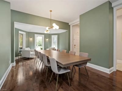 Luxury estate at 381 Queen Street South, Hamilton, ON — photo 4