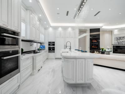 Luxury estate at 1049 Millstream Road, West Vancouver — photo 4