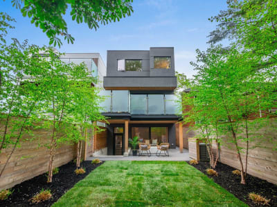 Luxury estate at 66 Courcelette Road, Toronto — photo 13