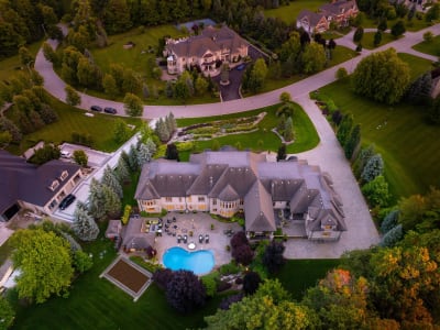 Luxury estate at 95 Eden Vale Dr, King City, ON — photo 8