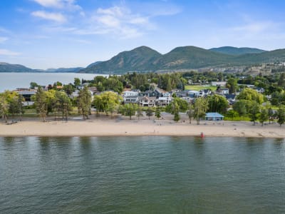Luxury estate at 886 Lighthouse landing, Summerland, BC — photo 1