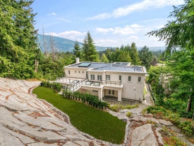 Luxury estate at 735 Saint Andrews Road, West Vancouver, BC — photo 19