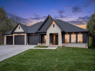 Luxury estate at 11 Concession 13 Townsend, Norfolk County, ON — photo 1