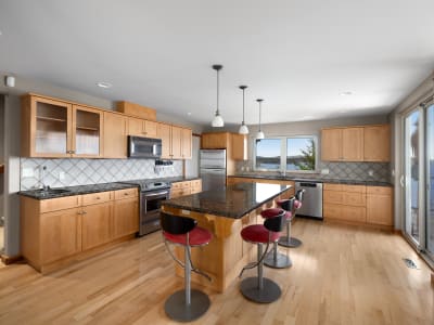 Luxury estate at 9987 Welcome Wynd, Halfmoon Bay, BC — photo 10