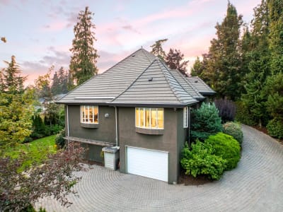Luxury estate at 18638 54A Avenue, Surrey, BC — photo 6