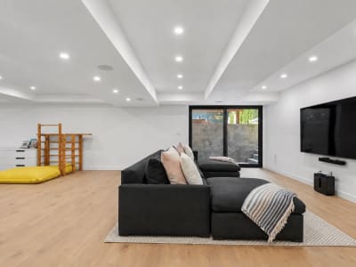 Luxury estate at 128 Lyndhurst Avenue, Toronto, ON — photo 32