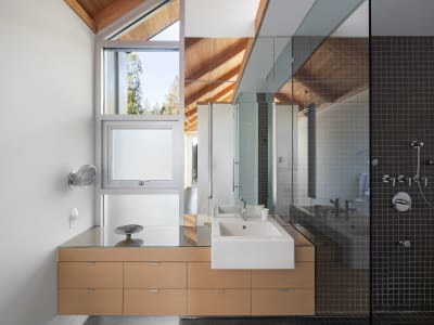 Luxury estate at 931 Ocean Park Lane, Bowen Island, BC — photo 55