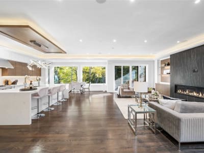 Luxury estate at 93 Tamworth Road, Toronto — photo 2