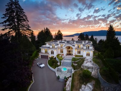 Luxury estate at West Vancouver — photo 1