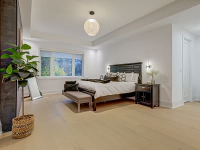 Luxury estate at 102 Cumming Court, Hamilton, ON — photo 26
