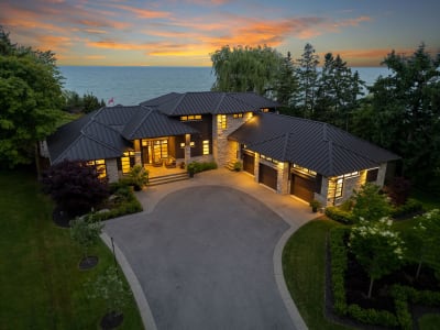 Luxury estate at 336 New Lakeshore Rd, Port Dover, ON — photo 2