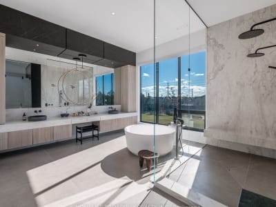 Luxury estate at 2 Allen Manor, Markham, ON — photo 15