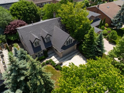 Luxury estate at 262 Mary St, Oakville, ON — photo 2