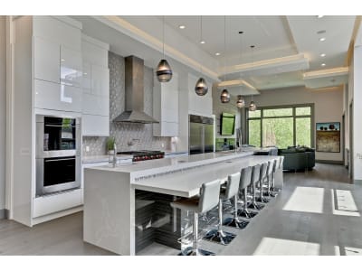 Luxury estate at 7559 May Cm NW, Edmonton — photo 7