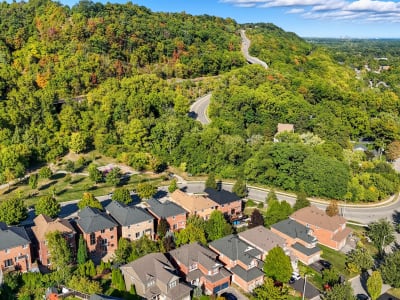 Luxury estate at 47 Livingstone Drive, Hamilton, ON — photo 26