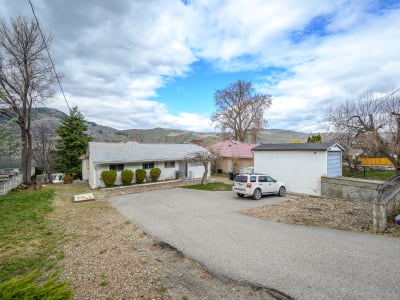 Luxury estate at 8121 Okanagan Landing Road, Vernon, BC — photo 3