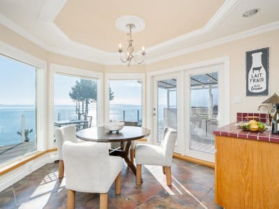 Luxury estate at 13158 13 Avenue, Surrey, BC — photo 9
