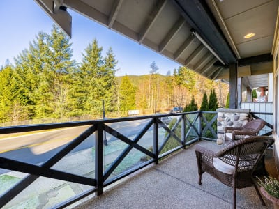 Luxury estate at 1899 Parkway Boulevard, Coquitlam, BC — photo 2