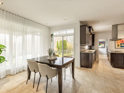 Luxury estate at 383 Rue des Échevins, Saint-Jean-sur-Richelieu, QC — photo 11