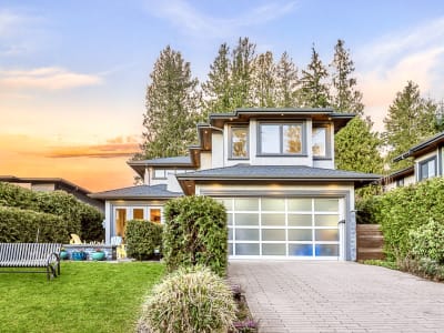Luxury estate at West Vancouver, BC — photo 1