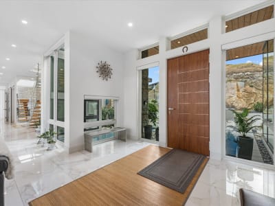 Luxury estate at 449 Swan Drive, Kelowna, BC — photo 5