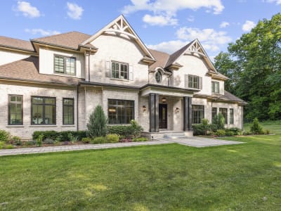 Luxury estate at 2606 Harvest Moon Lane, Burlington, ON — photo 6
