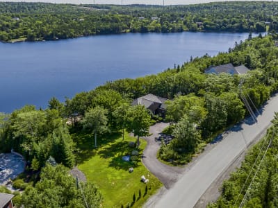 Luxury estate at 91 Sarah Ingraham Drive, Williamswood — photo 2