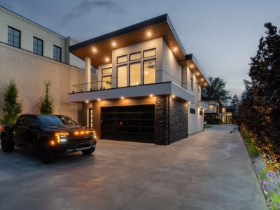 Luxury estate at 2764 Abbott Street, Kelowna, BC — photo 4