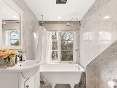 Luxury estate at 27 Strathgowan Crescent, Toronto, ON — photo 23