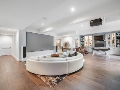 Luxury estate at 3087 Lakeshore Road, Burlington, ON — photo 21