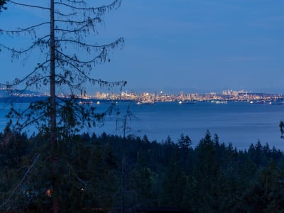 Luxury estate at 1004 Cowan Point Drive, Bowen Island, BC — photo 7