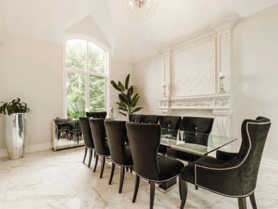 Luxury estate at 524 Rue des Falaises, Mont-Saint-Hilaire, QC — photo 7