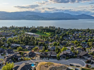 Luxury estate at 449 Swan Drive, Kelowna, BC — photo 31