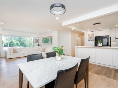 Luxury estate at 137 College Park Way, Port Moody, BC — photo 6