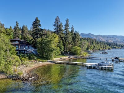 Luxury estate at 4896 Lakeshore Road, Kelowna, BC — photo 3