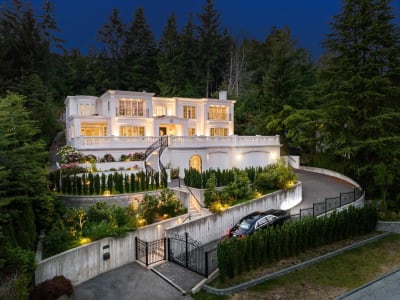 Luxury estate at 735 Saint Andrews Road, West Vancouver, BC — photo 1