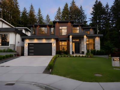 Luxury estate at 19624 31A Avenue, Langley Township, BC — photo 40