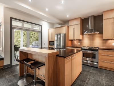Luxury estate at 34 Rue Antoine-Forestier, St-Bruno-de-Montarville, QC — photo 6