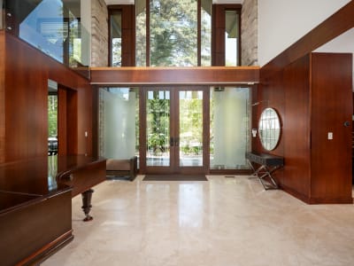 Luxury estate at 1510 Pinetree Crescent, Mississauga, ON — photo 5