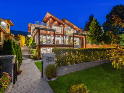 Luxury estate at 2449 Kings Avenue, West Vancouver, BC — photo 1