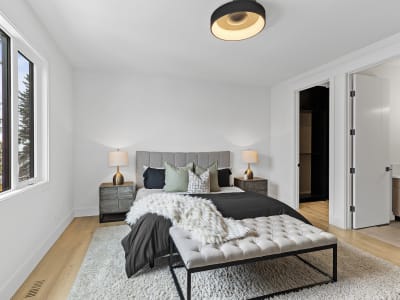 Luxury estate at 1016 Beverley Boulevard Southwest, Calgary, AB — photo 13