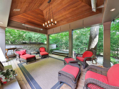 Luxury estate at 5047 Lakeshore Road, Burlington, ON — photo 37